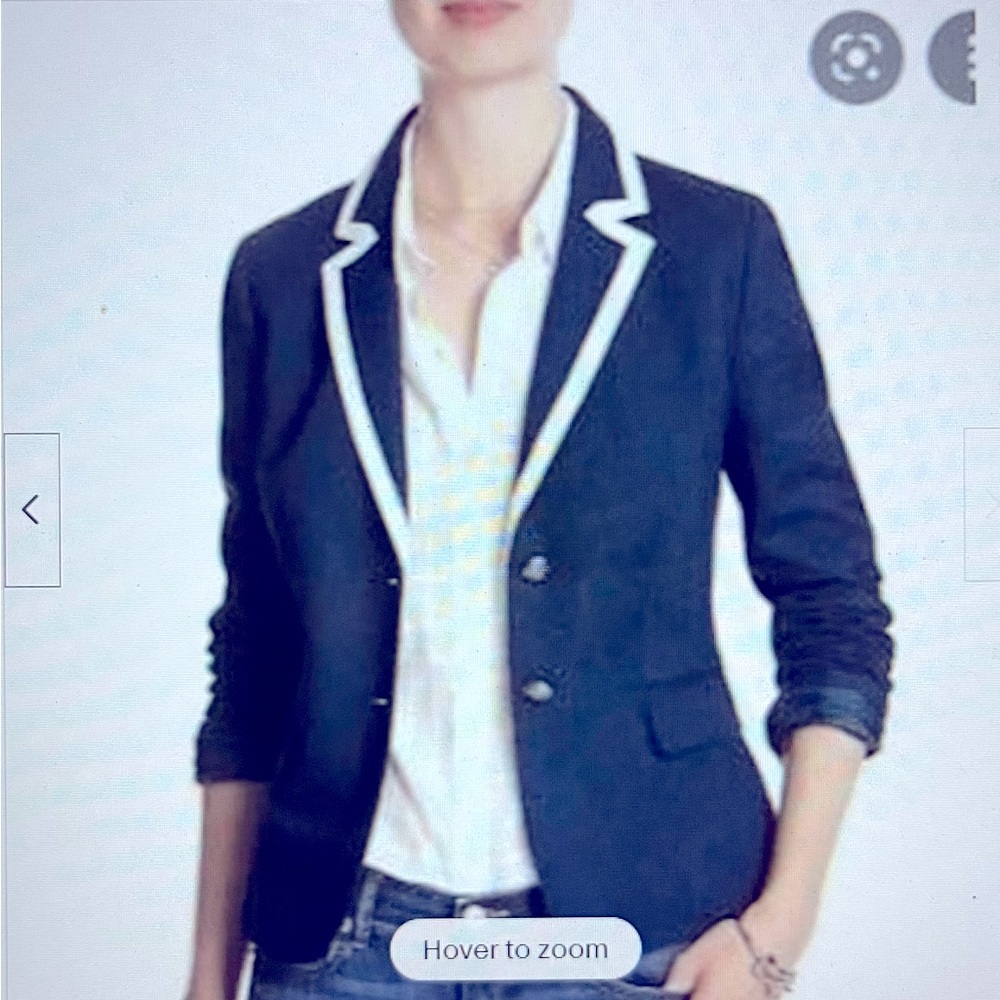 Banana Republic Women’s Navy Textured Blazer // Size 8 Petite